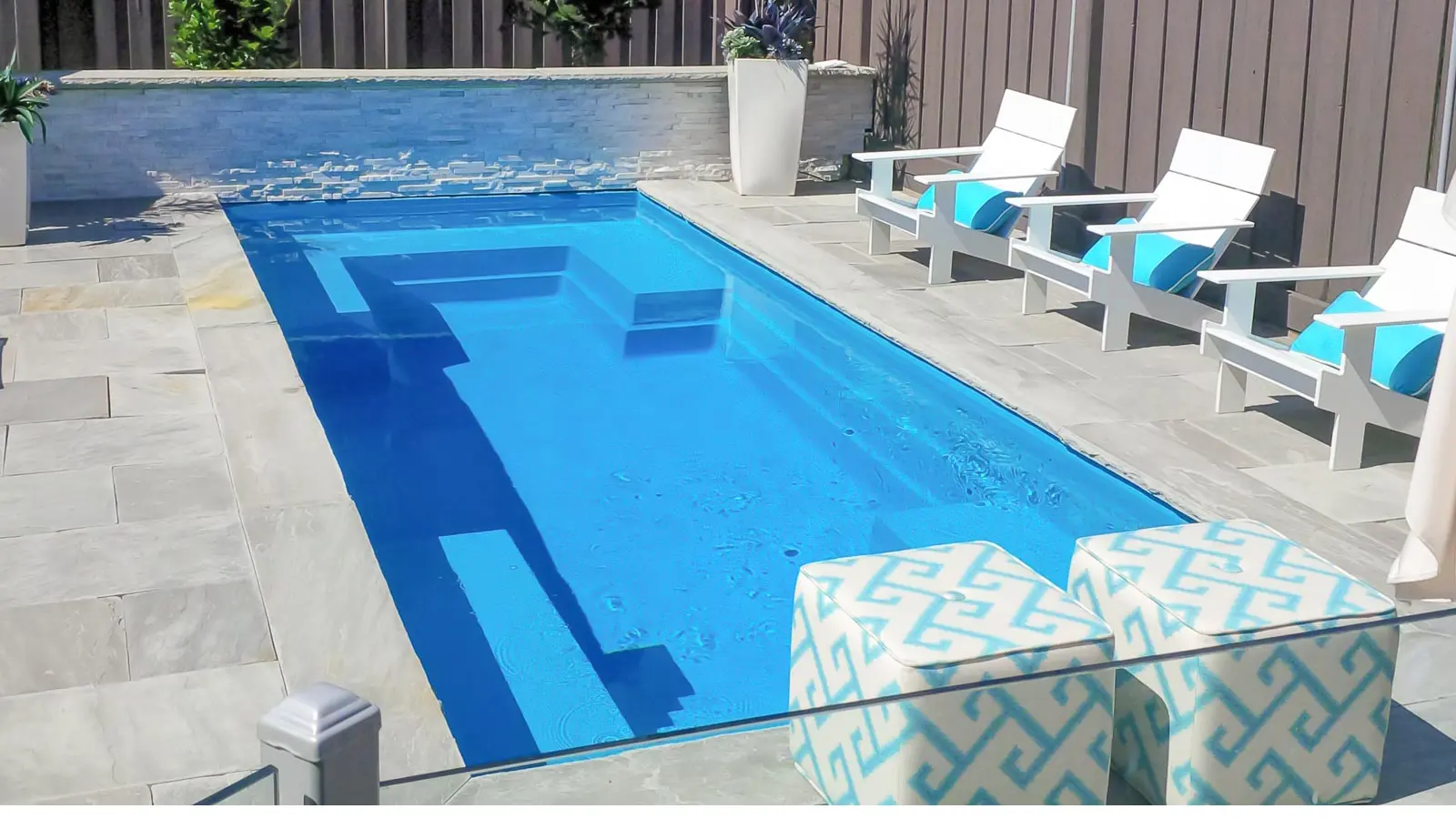 The Palladium Plunge™, a fiberglass pool design manufactured by Leisure Pools